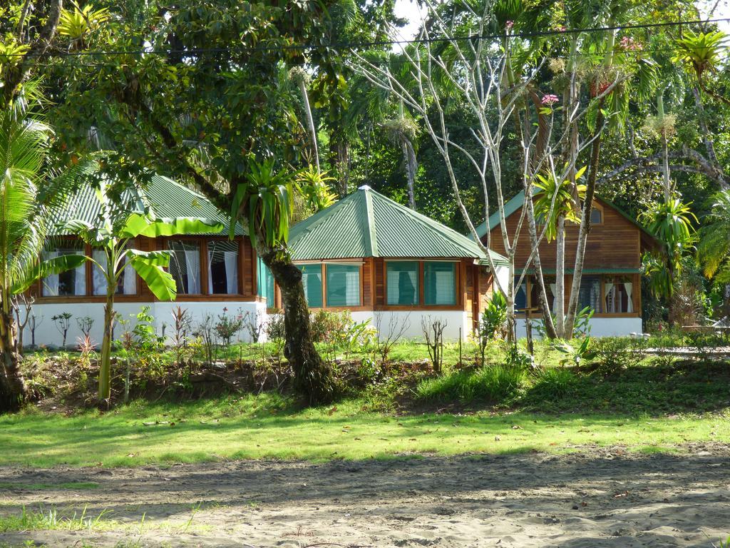 Corcovado Beach Lodge Puerto Jiménez 客房 照片
